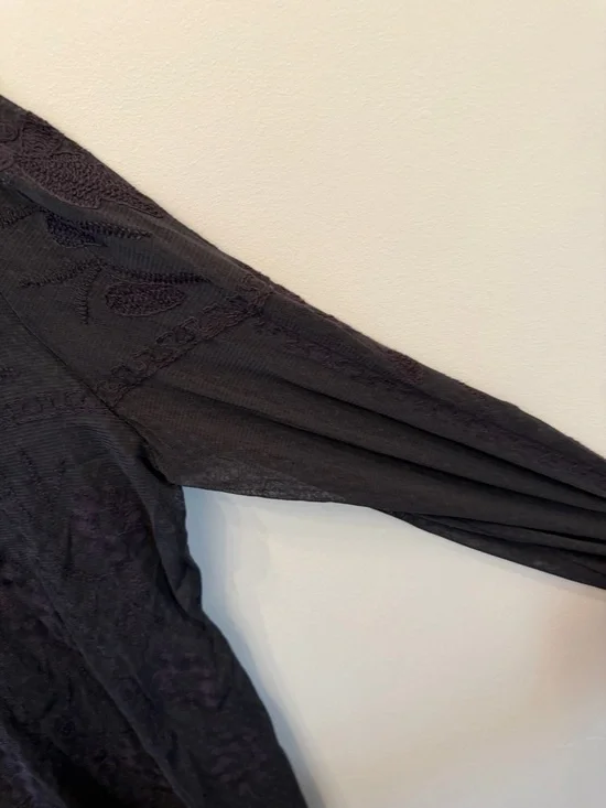 Sundance | Sheer Floral Top Womens mesh stretch boho Like New LARGE blouse - Picture 7 of 10